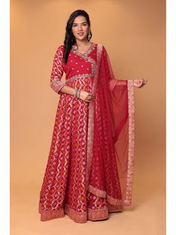 Zari Jaipur - Red Embroidery Kurta & Dupatta (Set of 2)