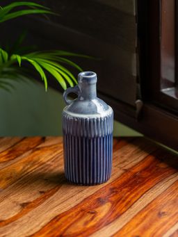 ExclusiveLane - Sapphire Swirl' Hand Glazed Studio Pottery Vase In Ceramic