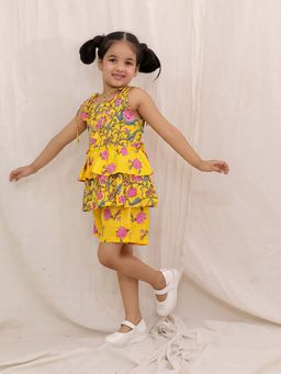 BownBee - Girls Yellow Floral Top & Shorts