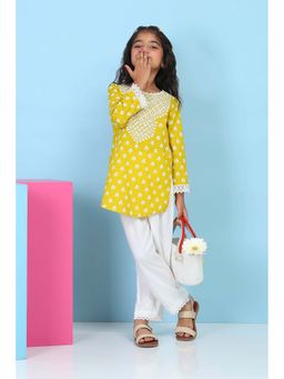 Biba - Girls Yellow Floral Kurta & Pant