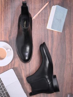 Cobblerz - Men Black Solid Mid-Top Chelsea Boots