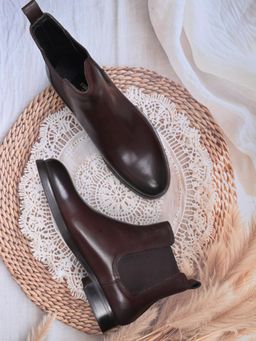 Cobblerz - Men Brown Solid Mid-Top Chelsea Boots