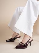 Maroon color option, Currently selected