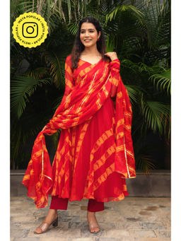 Bhavini Paris - Rabhya Red Anarkali Kurta with Pant and Dupatta (Set of 3)