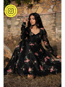 Bhavini Paris - Black Floral Print Suit (Set of 3)