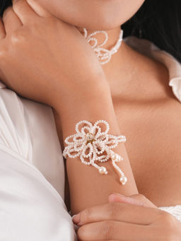 House of D'oro - Peach Handcrafted Designer Elegant and Adjustable Fit Kvetina Bracelet