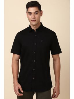 Allen Solly - Men Black Custom Fit Solid Half Sleeves Casual Shirt