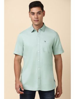 Allen Solly - Men Green Custom Fit Solid Half Sleeves Casual Shirt