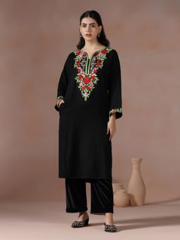 Shree - Winter Women Acrylic Black Embroidered Kurta