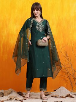 BERRYLICIOUS - Green Sequined Embroidered Kurta with Pant and Embroidered Dupatta