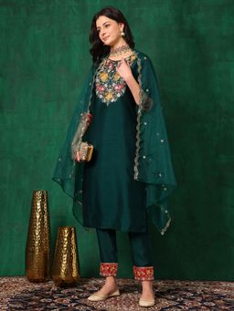 BERRYLICIOUS - Green Embroidered Kurta with Pant and Dupatta