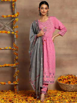 Indya - Pink Floral Print Chanderi Kurta with Pants and Dupatta (Set of 3)