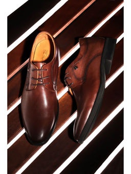Louis Philippe - Men Brown Leather Lace Up Derbies