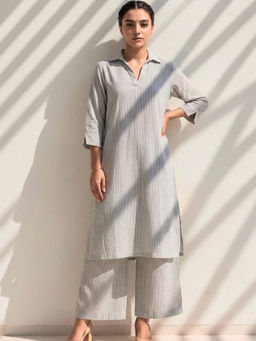 JITI - Grey Airy Bloom Co-Ord Set