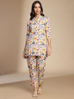 Shaily - Womens Multicolor Printed Casual Co-Ord (Set of 2)