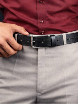 Crabby Hunt - Men's Black Square Grid Leather Belt