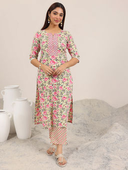 Libas - Women Green Floral Kurta with Pant (Set of 2)