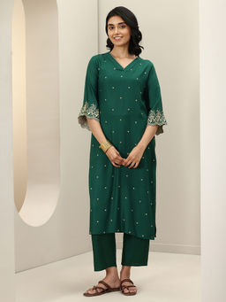 Libas - Women Green Embroidered Kurta with Pant (Set of 2)