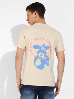 Campus Sutra - Men Beige Basic Regular Fit T-Shirt