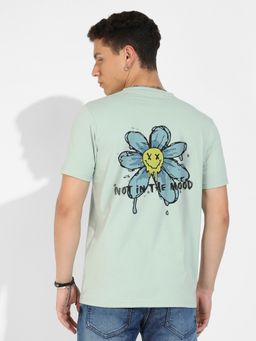 Campus Sutra - Men Sage Green Basic Regular Fit T-Shirt