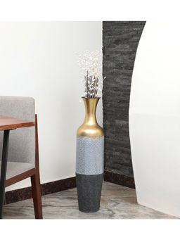 Vedas - V-Rachit Vase