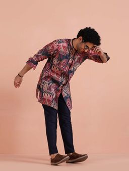 KISAH - Men Multi-Colour Printed Mid Kurta with Trouser