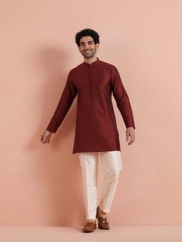 KISAH - Men Maroon Solid Cotton Kurta with Trouser