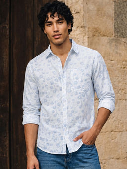 Bewakoof - Mens White and Blue All Over Floral Casual Shirt