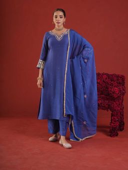 ONEWE INDIA - Blue Chanderi Zari Embroidery Kurta with Pant and Dupatta