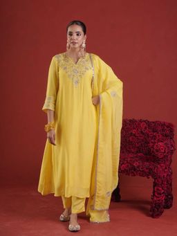 ONEWE INDIA - Yellow Silk Zari Embroidered Kurta with Pant and Dupatta