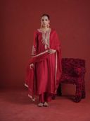 Maroon color option, Currently selected