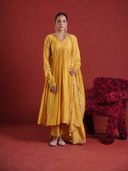 Mustard color option