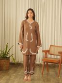 Brown color option