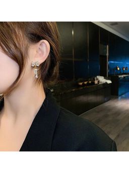 Salty - Gold Shine Ribbon Bow Earrings