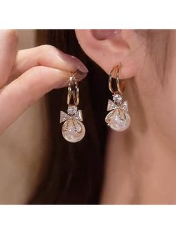 Salty - Moonlit Glow Earrings