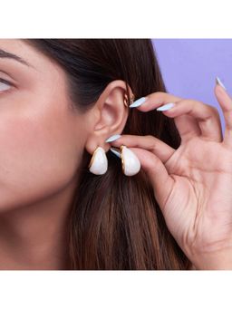 Salty - Snowflake Elegance Gold Earrings