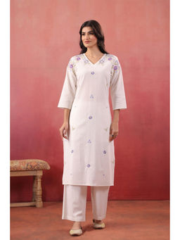 SAVI - Off White Cotton Flex Embroidered Kurta with Pant