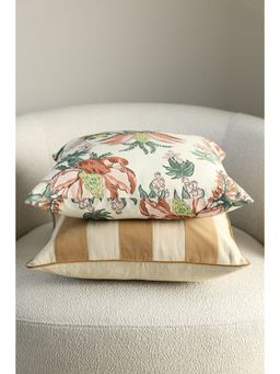 H&M - Beige Patterned Cushion Cover