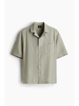 H&M - Men Green Regular Fit Textu Resort Shirt