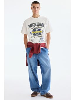 H&M - Men White Loose Fit T-Shirt