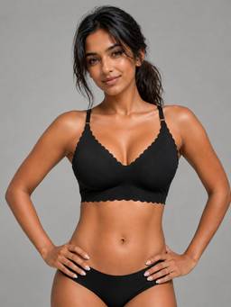 Shop The Edit - Seamless Wireless Lightly Padded Lingerie Bra and Panty