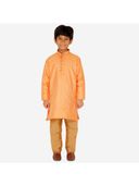 Orange color option, Currently selected