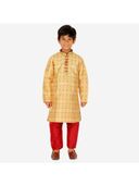 Yellow color option, Currently selected