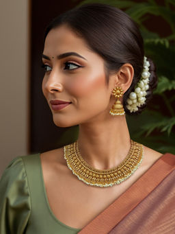 Kalakrith Milano - Women White Usha Temple Antique Jewellery Set