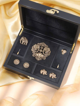 Cosa Nostraa - Echoes Of Gajraaj Gift Set