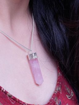 Japam - Silver Plated Rose Quartz Wand Necklace