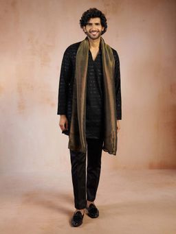 Vastramay - Men Black Velvet Sequin Long Green Kurta With Pant & Dupatta