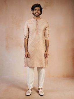 Vastramay - Men Peach Silk Blend Jacquard Thread Embroidered Long Kurta With Pyjama