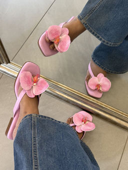 Zori World - Palma - Floral Pink Flats