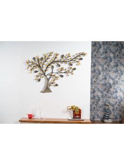 Vedas - W- Elisa Wave Tree Wall Decor